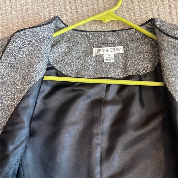 Pendleton Suit - Picture 3 of 8